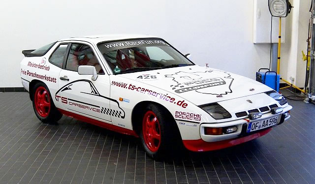 Porsche 924S - Vorbereitung zur AVD Histo-Monte - RaceFun.org